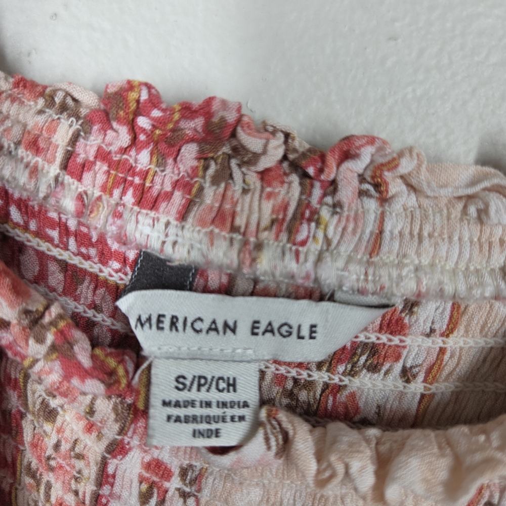 American Eagle Patchwork Printed Floral Smocked T… - image 4